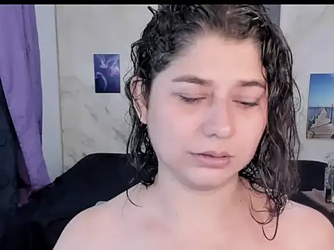 alinabozz1 online show from 22, 7, 2026