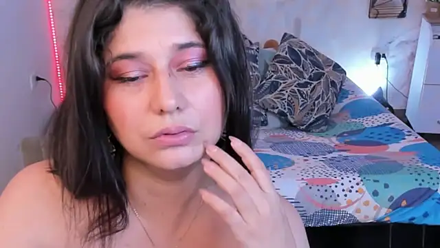 alinabozz1 online show from 6, 5, 2026