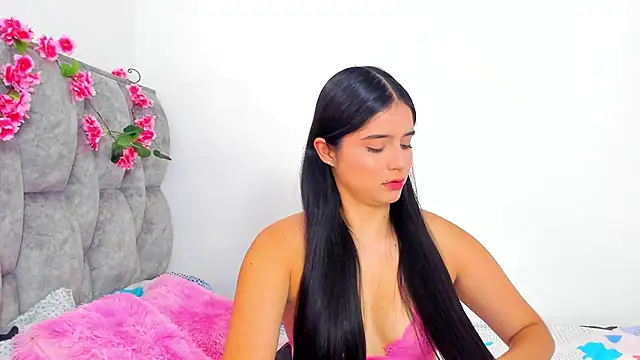 Snapshot of adhara__evanss chatting on 12, 2, 2025 adhara  evanss online show from 12, 2, 2025