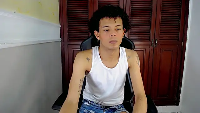 rose Skinny  online show from 28, 9, 2025