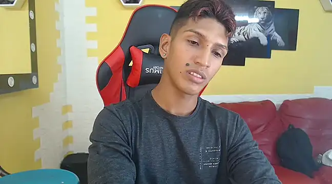 mau elixxx online show from 30, 12, 2024