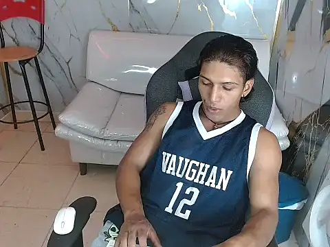 mau elixxx online show from 18, 1, 2026