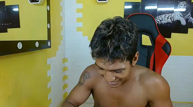 mau elixxx online show from 30, 1, 2025