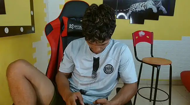 mau elixxx online show from 4, 2, 2025