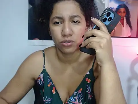 bellacrespalatina online show from 12, 10, 2025