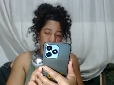 bellacrespalatina online show from 13, 11, 2025