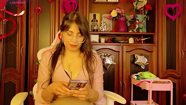 Jade Zephyra online show from 16, 2, 2026