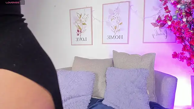 zulema parvin online show from 17, 12, 2025