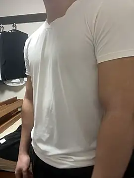 YU-KI00 online show from 2, 11, 2025