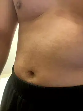 YU-KI00 online show from 15, 12, 2025