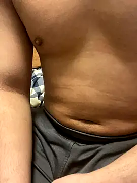 YU-KI00 online show from 22, 12, 2025