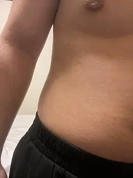 YU-KI00 online show from 18, 11, 2025