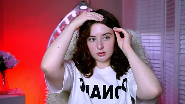 Snapshot of AnnTerry_ chatting on 23, 10, 2025 AnnTerry online show from 23, 10, 2025