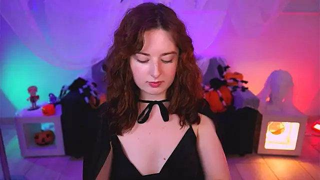 Snapshot of AnnTerry_ chatting on 31, 10, 2025 AnnTerry online show from 31, 10, 2025