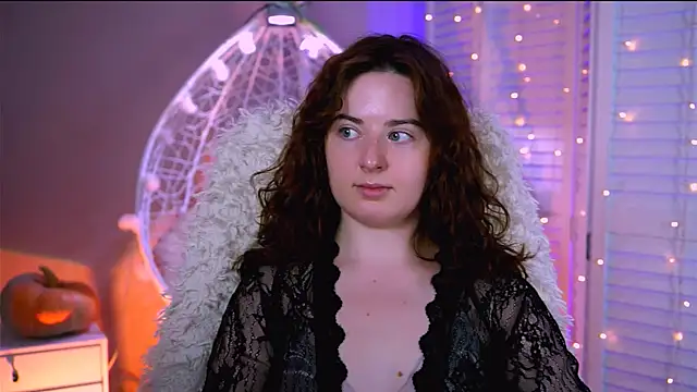 Snapshot of AnnTerry_ chatting on 30, 10, 2025 AnnTerry online show from 30, 10, 2025