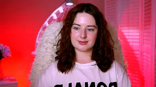 Snapshot of AnnTerry_ chatting on 24, 10, 2025 AnnTerry online show from 24, 10, 2025