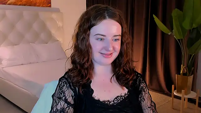 Snapshot of AnnTerry_ chatting on 15, 10, 2025 AnnTerry online show from 15, 10, 2025