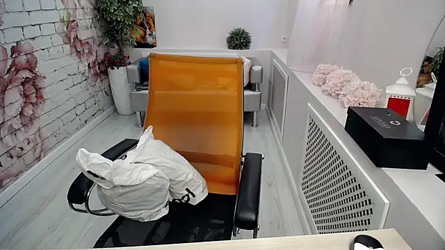 Cutie Asya online show from 13, 4, 2026