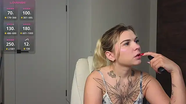 Kate Legend online show from 18, 7, 2026