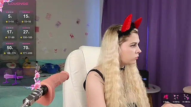 Snapshot of Kate_Legend chatting on 15, 11, 2025 Kate Legend online show from 15, 11, 2025