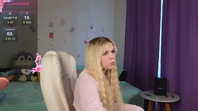 Snapshot of Kate_Legend chatting on 14, 11, 2025 Kate Legend online show from 14, 11, 2025