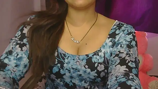 cutie-taara online show from 30, 3, 2026