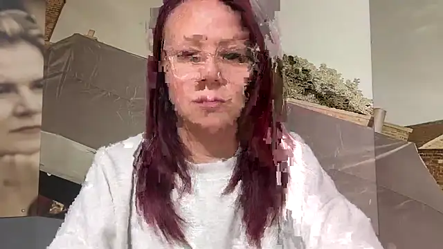 Snapshot of MelodyRoseUk chatting on 7, 10, 2025 MelodyRoseUk online show from 7, 10, 2025