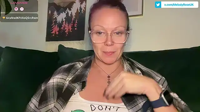 MelodyRoseUk online show from 20, 12, 2025