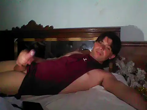 frank32love online show from 2, 10, 2025