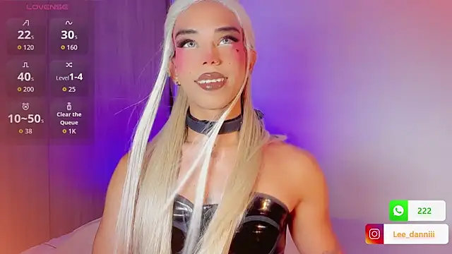 DanniLee  online show from 6, 3, 2026