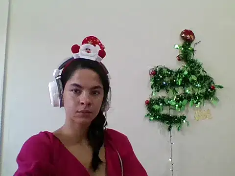 Snapshot of MalindaVip chatting on 15, 12, 2024 MalindaVip online show from 15, 12, 2024