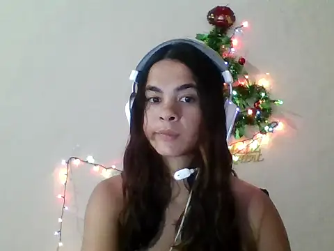 Snapshot of MalindaVip chatting on 9, 12, 2024 MalindaVip online show from 9, 12, 2024