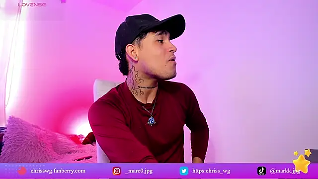 Snapshot of christianwang chatting on 19, 12, 2025 christianwang online show from 19, 12, 2025