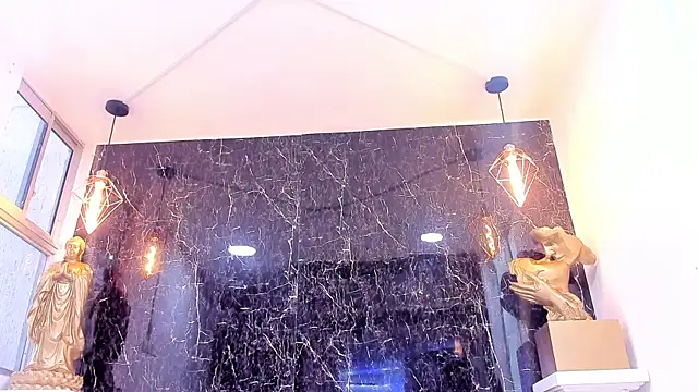 Zack Miller24 online show from 19, 4, 2026