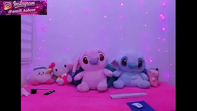 Snapshot of tamy_ian chatting on 5, 5, 2026 tamy ian online show from 5, 5, 2026