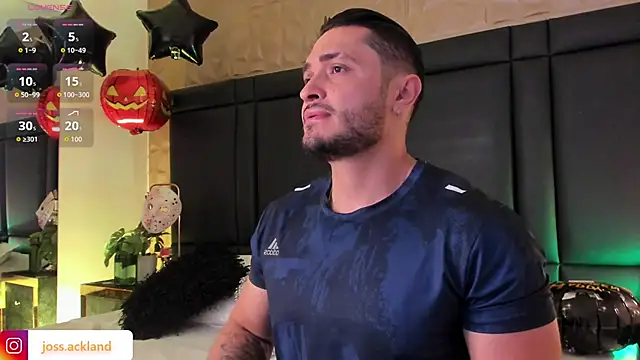 Snapshot of JossAckland chatting on 24, 10, 2025 JossAckland online show from 24, 10, 2025