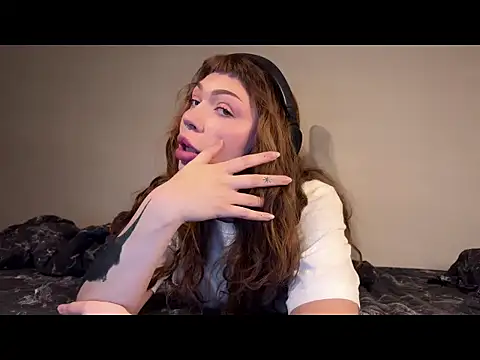Snapshot of PaulaPratt chatting on 22, 12, 2024 PaulaPratt online show from 22, 12, 2024