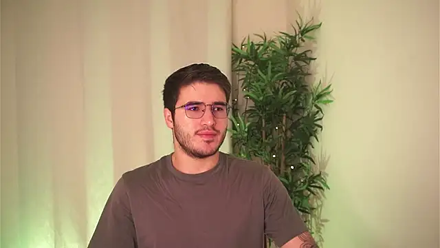 Tony Wylie online show from 17, 3, 2026