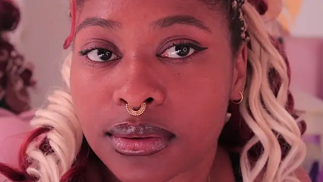 justnala  online show from 4, 4, 2026