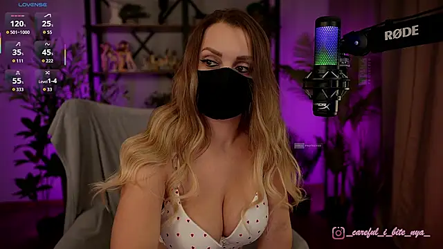 careful i bite nya online show from 14, 2, 2026