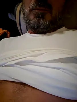Snapshot of 1talianBeutifulCock chatting on 1, 1, 2025 1talianBeutifulCock online show from 1, 1, 2025