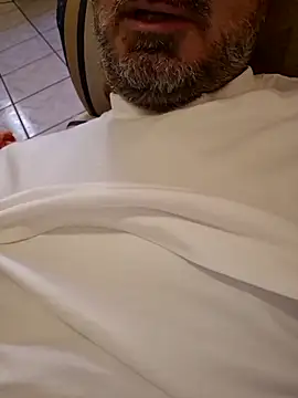 1talianBeutifulCock online show from 27, 3, 2026