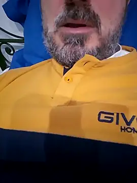 1talianBeutifulCock online show from 6, 1, 2026