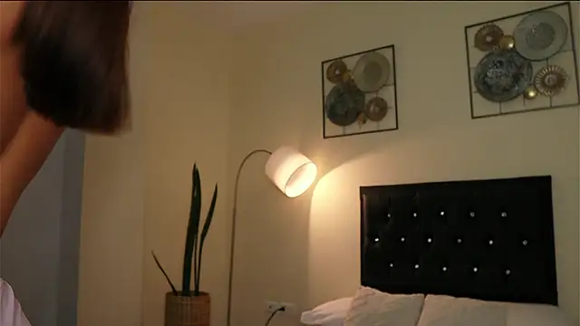 Snapshot of paauly chatting on 6, 5, 2026 paauly online show from 6, 5, 2026