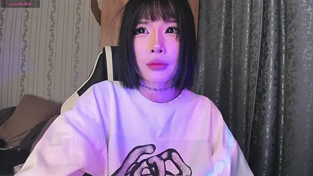 Velvetsky 1 online show from 4, 3, 2026