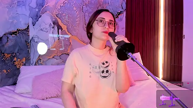 centaurigirl online show from 18, 10, 2025