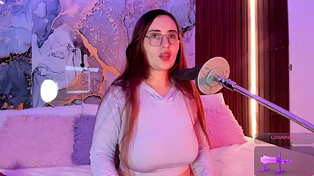 centaurigirl online show from 25, 10, 2025