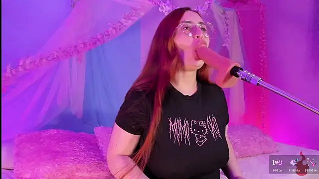 centaurigirl online show from 25, 5, 2026