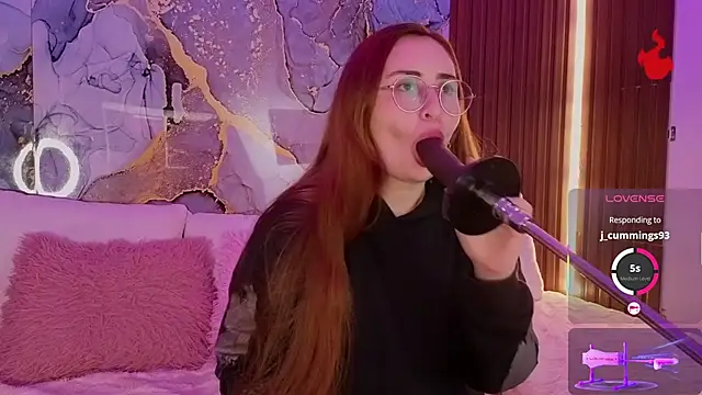 centaurigirl online show from 28, 5, 2026