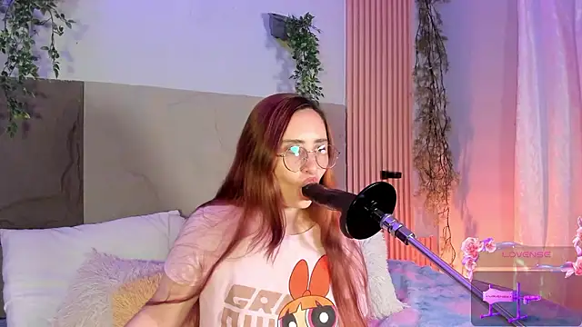 centaurigirl online show from 22, 3, 2026